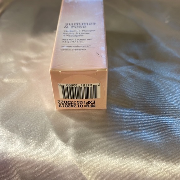 Summer & Rose Lip Balm + Plumper 3.8 grams - Picture 5 of 5